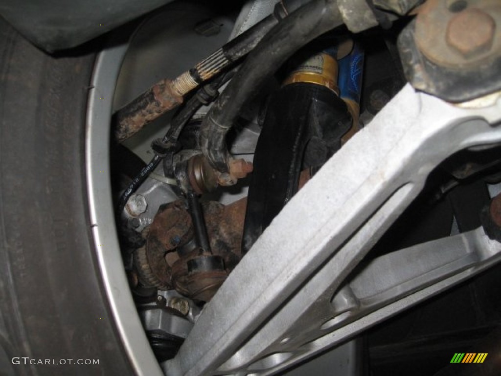 2002 Dodge Viper ACR Undercarriage Photo #67424274