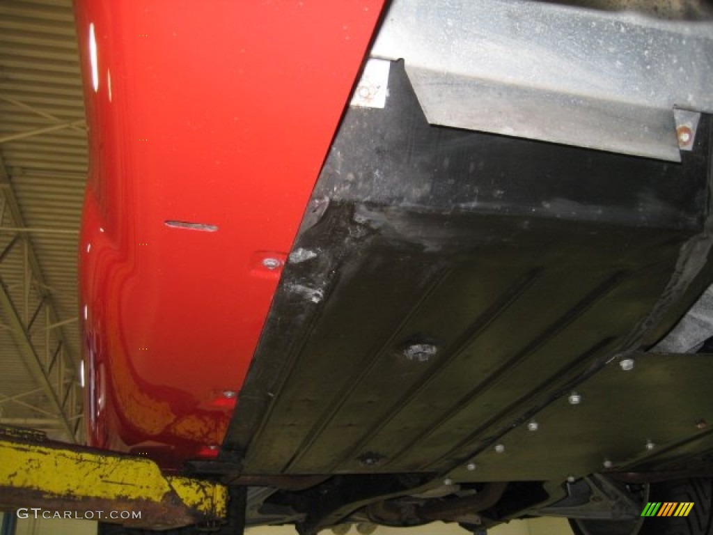 2002 Dodge Viper ACR Undercarriage Photo #67424313