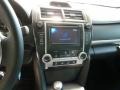 Super White - Camry SE Photo No. 13