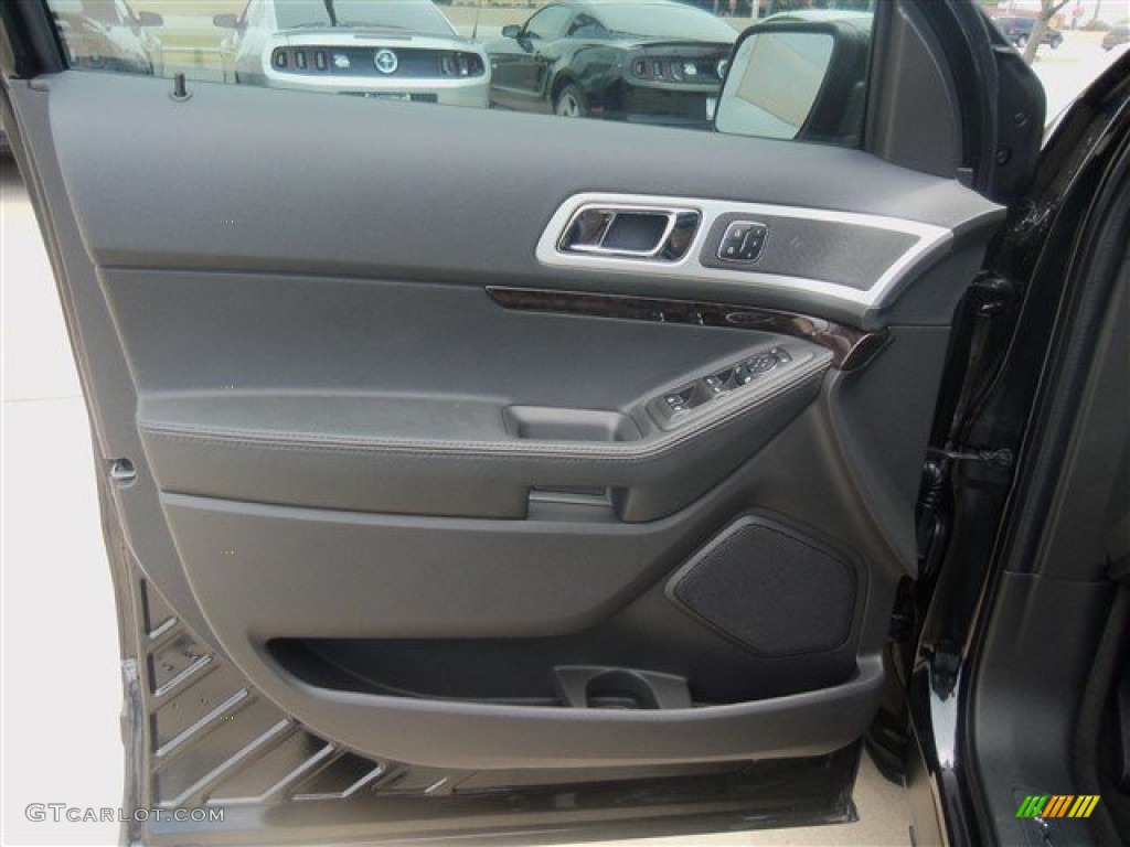 2013 Ford Explorer Limited Door Panel Photos