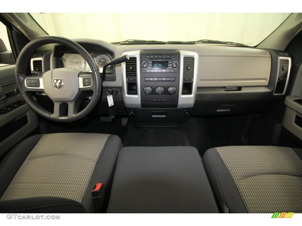 2010 Ram 1500 SLT Crew Cab - Stone White / Dark Slate/Medium Graystone photo #4