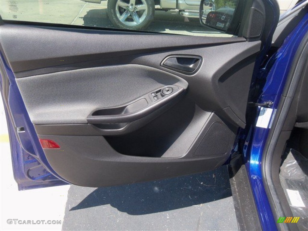 2012 Focus S Sedan - Sonic Blue Metallic / Charcoal Black photo #11