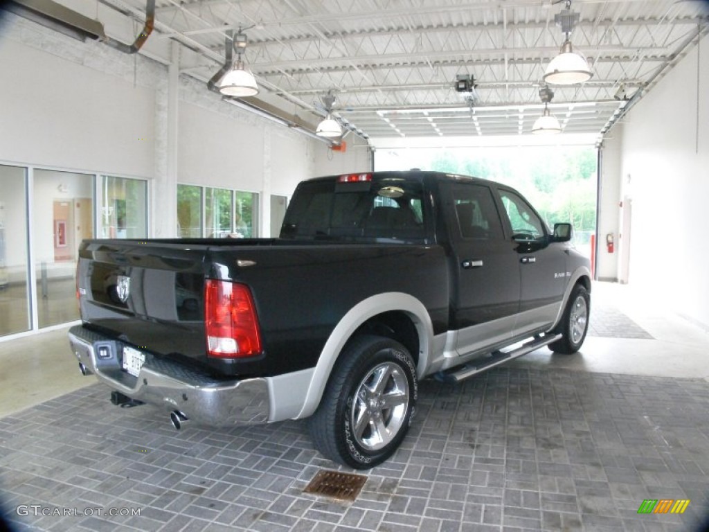 2010 Ram 1500 Laramie Crew Cab - Brilliant Black Crystal Pearl / Light Pebble Beige/Bark Brown photo #5