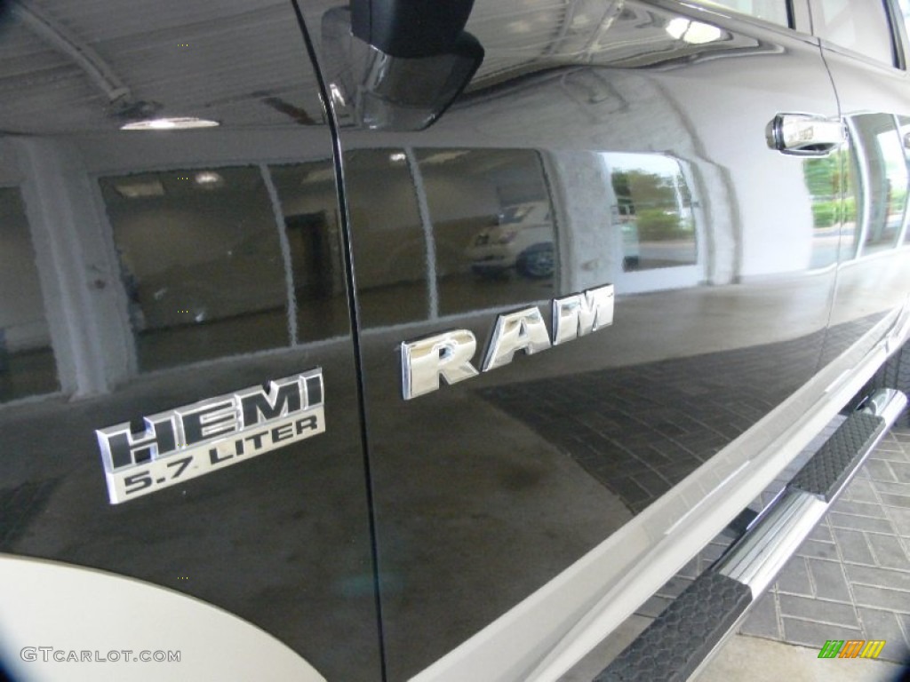 2010 Ram 1500 Laramie Crew Cab - Brilliant Black Crystal Pearl / Light Pebble Beige/Bark Brown photo #8