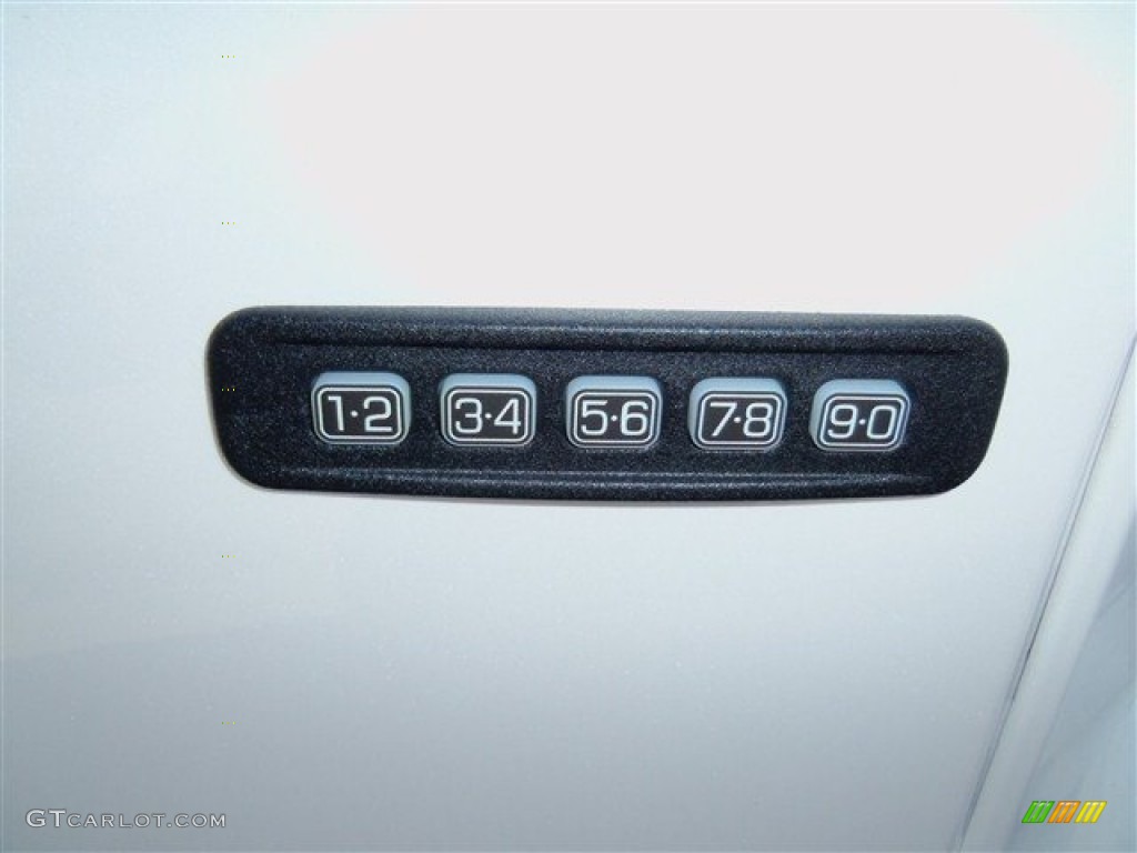 2012 F250 Super Duty Lariat Crew Cab 4x4 - White Platinum Metallic Tri-Coat / Adobe photo #9