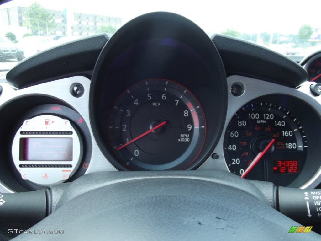 2009 Nissan 370Z Touring Coupe Gauges Photos