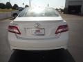Super White - Camry SE Photo No. 6