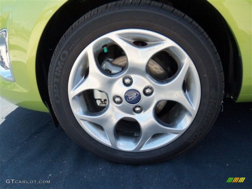 2012 Ford Fiesta SES Hatchback Wheel Photo #67450412