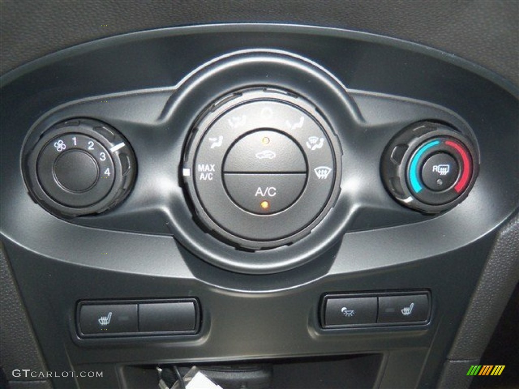 2012 Ford Fiesta SES Hatchback Controls Photo #67450453