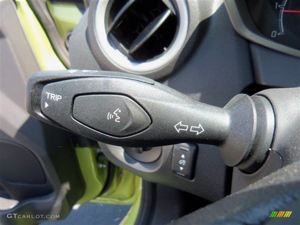 2012 Ford Fiesta SES Hatchback Controls Photo #67450494