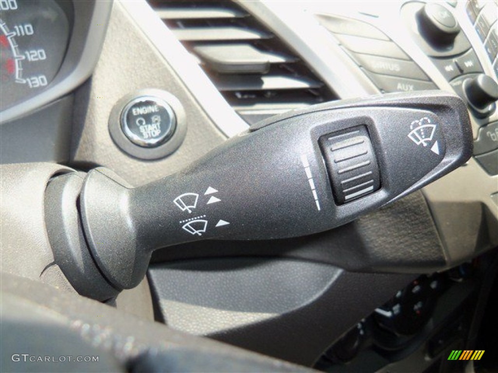2012 Ford Fiesta SES Hatchback Controls Photo #67450500