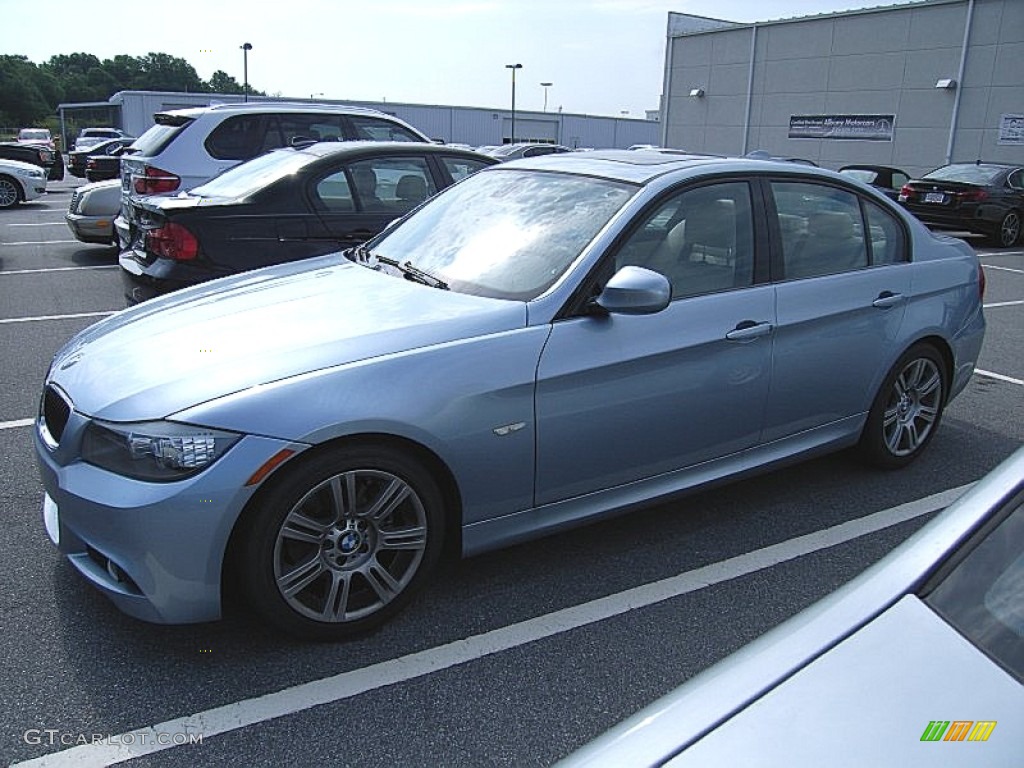 Blue Water Metallic BMW 3 Series