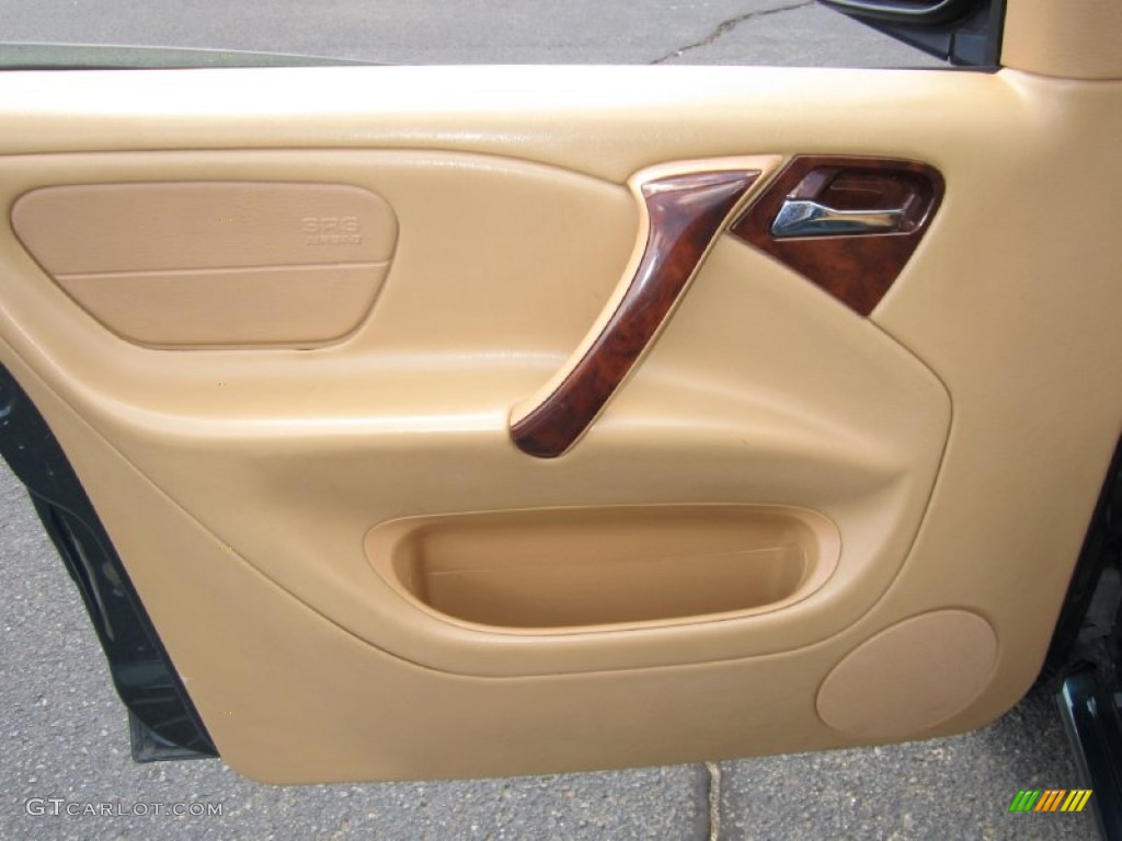 1998 Mercedes-Benz ML 320 4Matic Sand Door Panel Photo #67452423