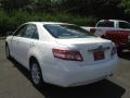 Super White - Camry XLE Photo No. 7