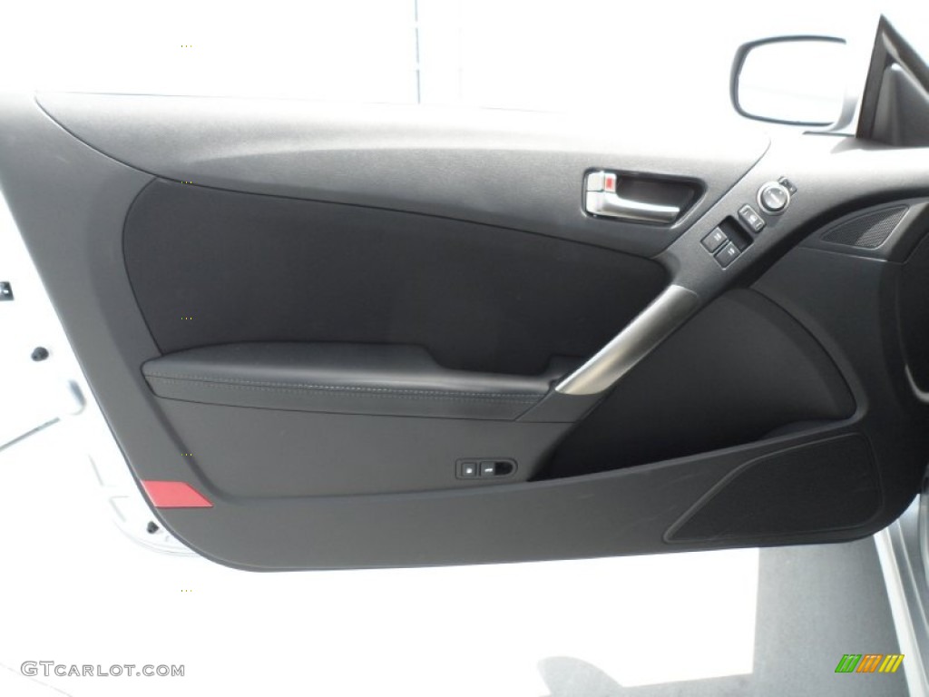 2013 Hyundai Genesis Coupe 2.0T Black Cloth Door Panel Photo #67458249