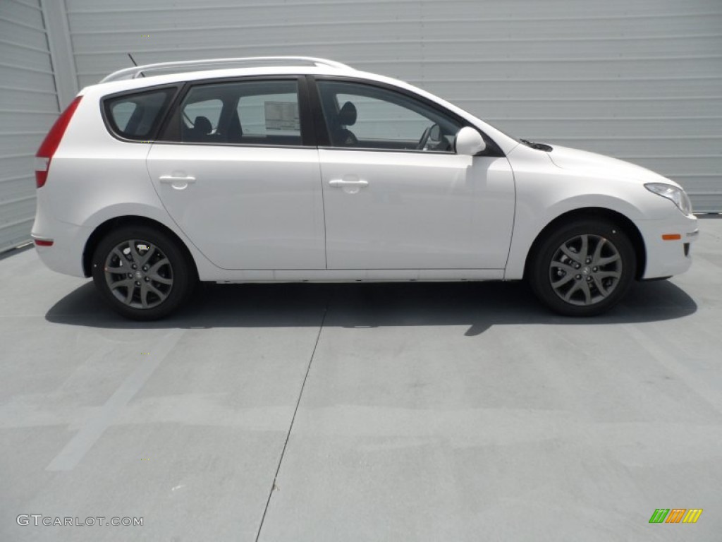 2012 Elantra GLS Touring - Monaco White / Black photo #2