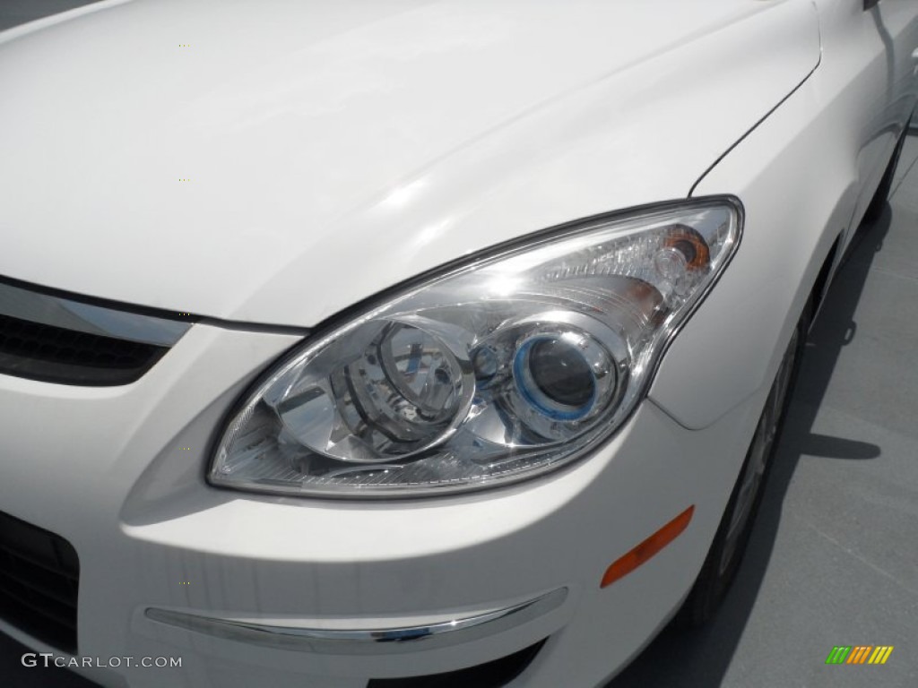 2012 Elantra GLS Touring - Monaco White / Black photo #8