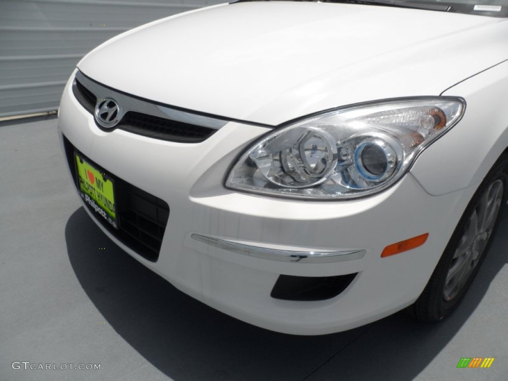 2012 Elantra GLS Touring - Monaco White / Black photo #9