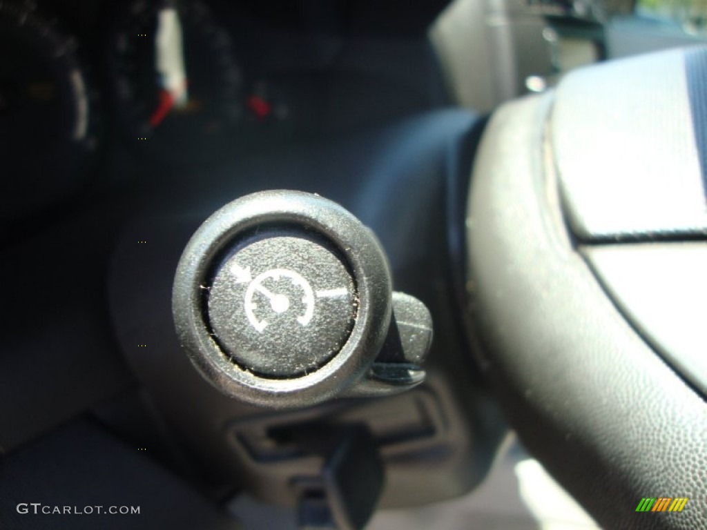 2004 SRX V6 - Blue Chip Metallic / Ebony photo #29