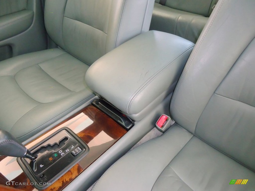 Gray Interior 1997 Lexus LS 400 Photo #67463209