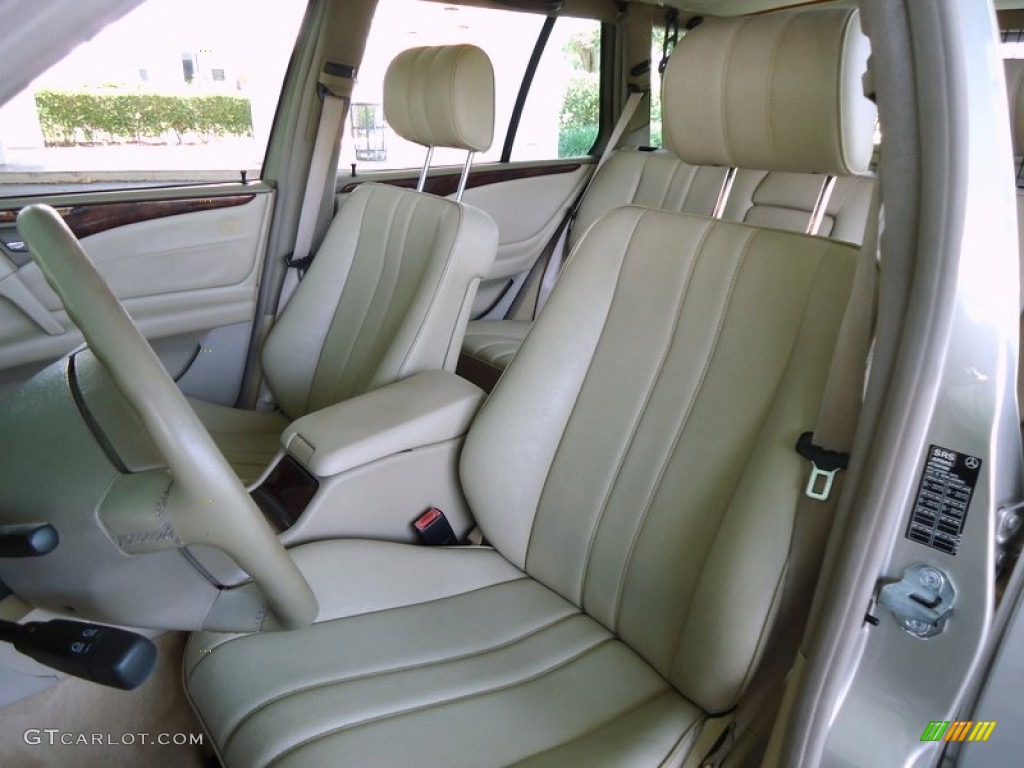 Parchment Interior 1998 Mercedes-Benz E 320 Wagon Photo #67463862