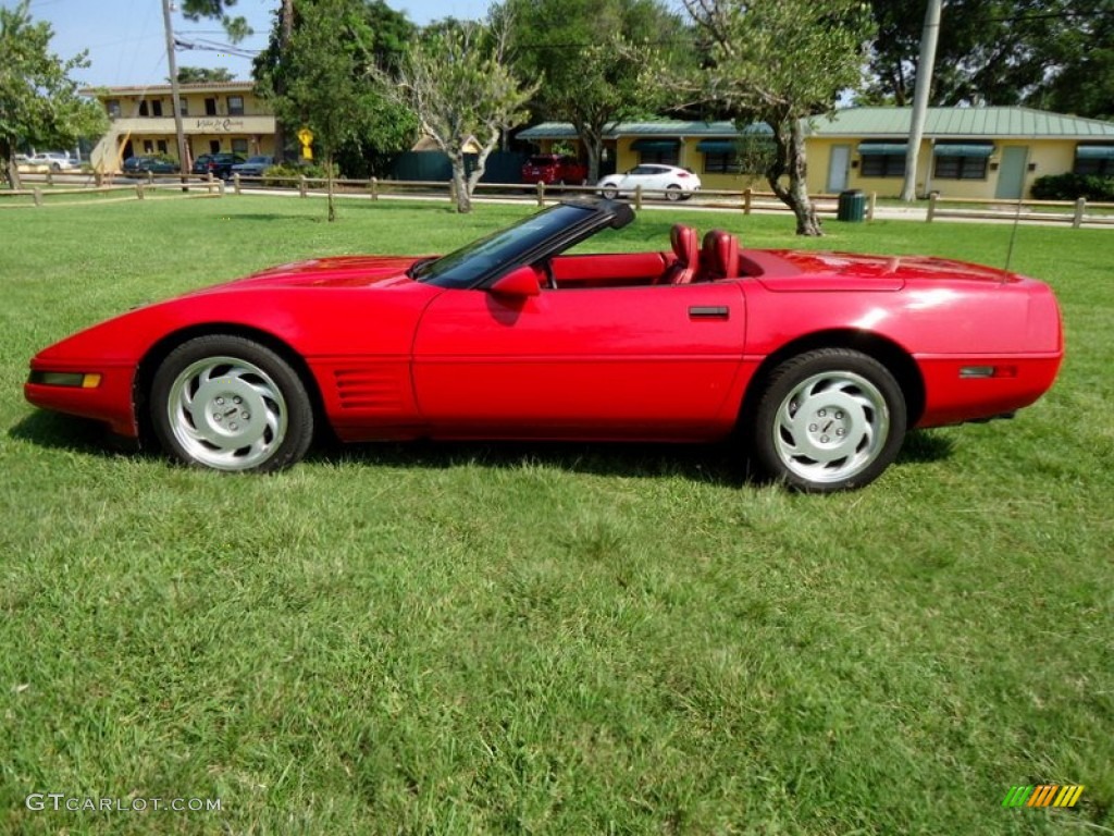 Bright Red 1992 Chevrolet Corvette Convertible Exterior Photo #67464481
