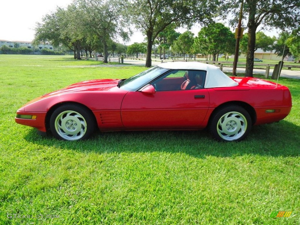 Bright Red 1992 Chevrolet Corvette Convertible Exterior Photo #67464703