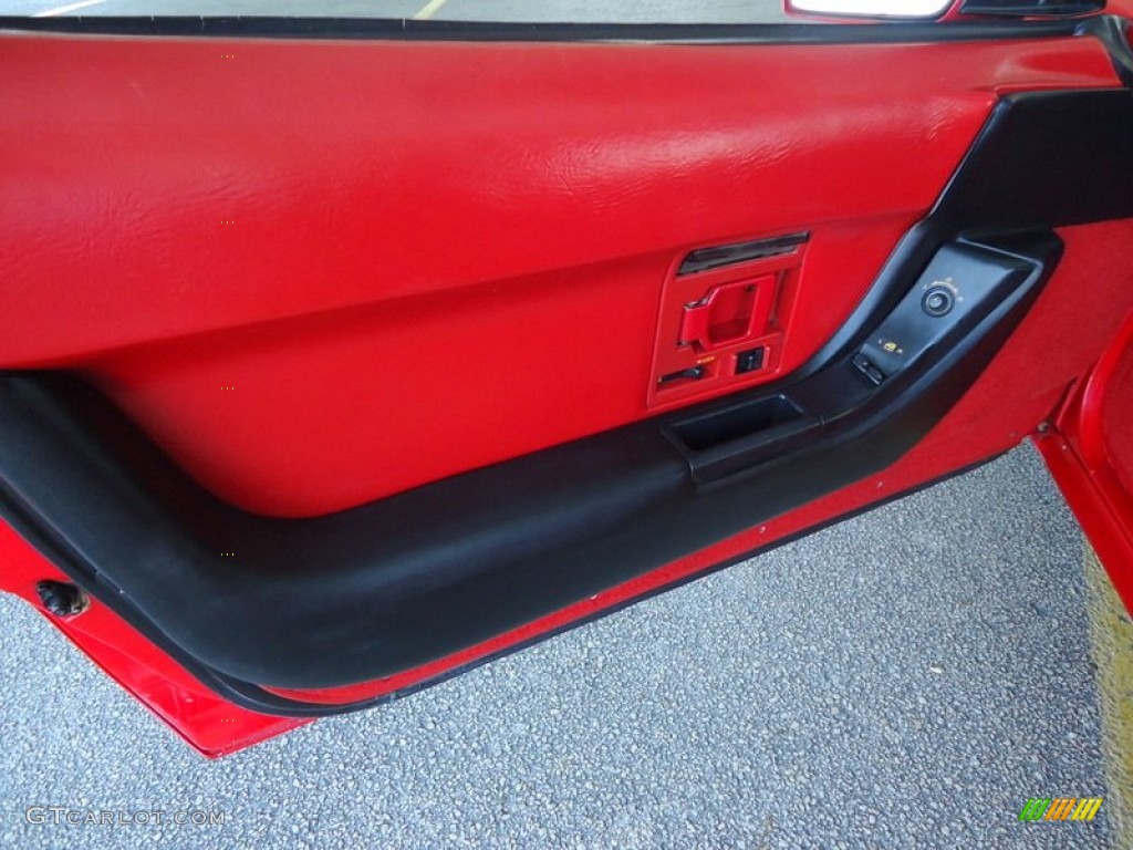1992 Chevrolet Corvette Convertible Red Door Panel Photo #67464895