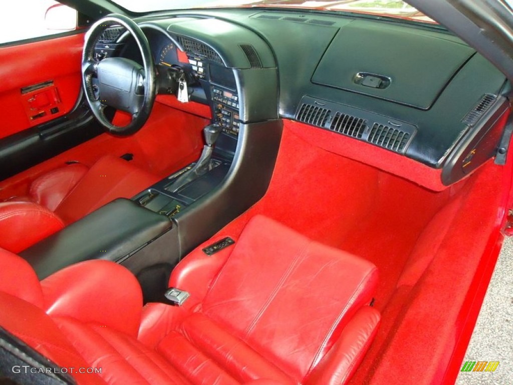 1992 Chevrolet Corvette Convertible Red Dashboard Photo #67465036