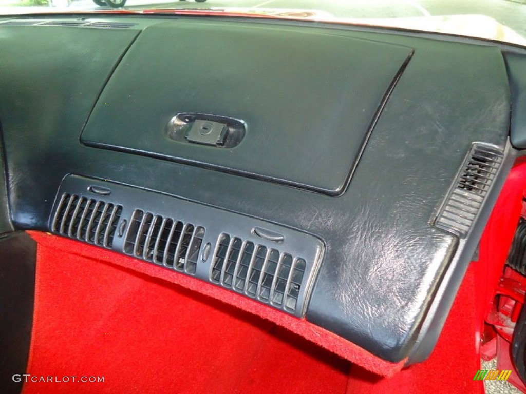 1992 Chevrolet Corvette Convertible Red Dashboard Photo #67465045