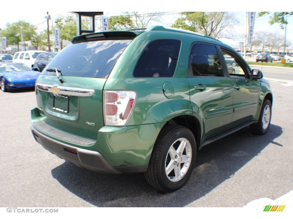 2005 Equinox LT AWD - Meander Green Metallic / Light Gray photo #6