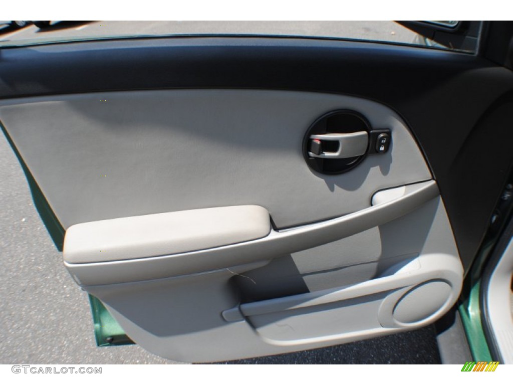 2005 Equinox LT AWD - Meander Green Metallic / Light Gray photo #11