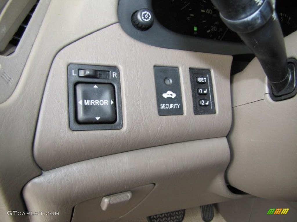2001 RX 300 - Burnished Gold Metallic / Ivory photo #31