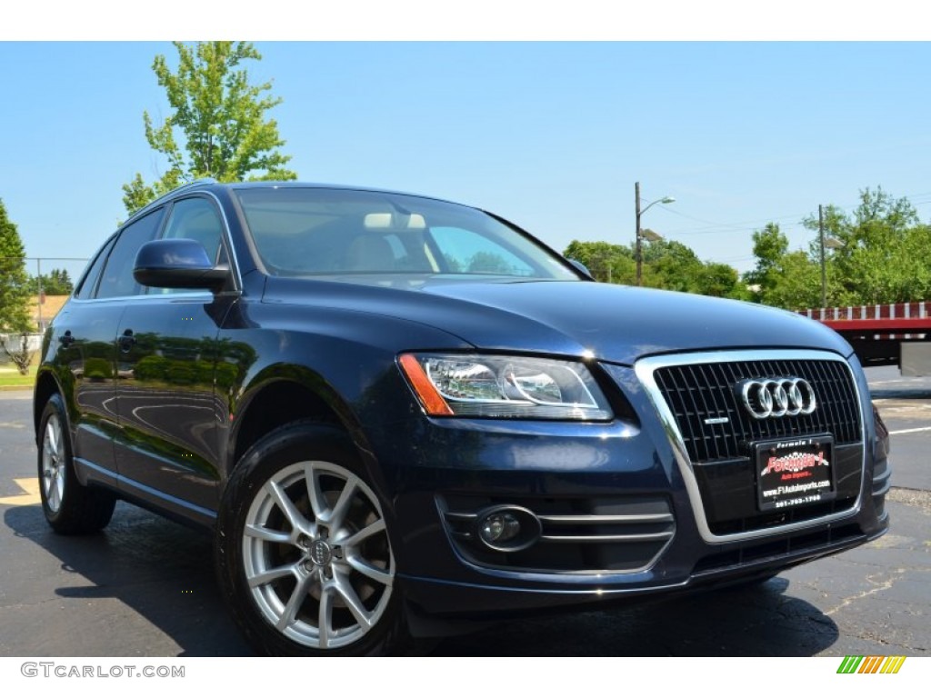 2009 Q5 3.2 Premium quattro - Deep Sea Blue Pearl Effect / Cardamom Beige photo #1