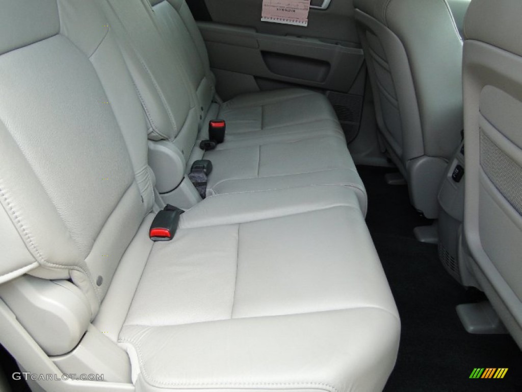 2011 Pilot EX-L - Taffeta White / Gray photo #30