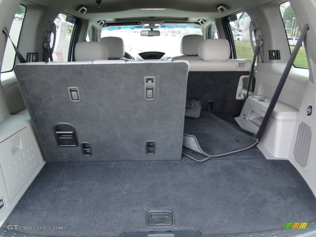 2011 Pilot EX-L - Taffeta White / Gray photo #32