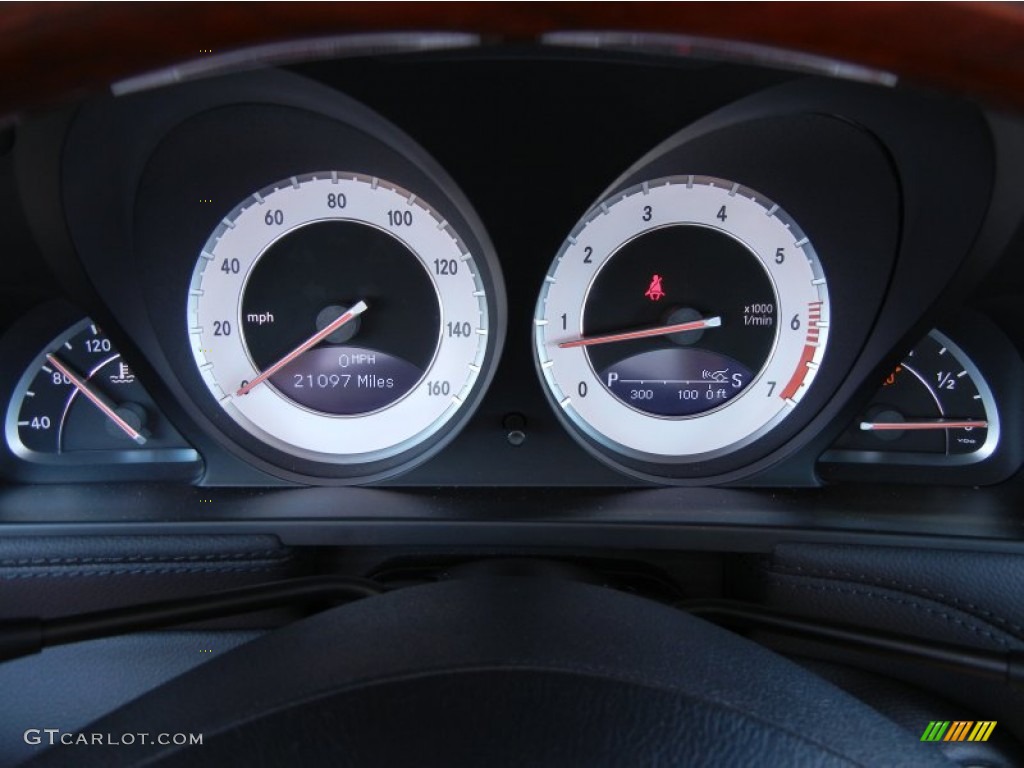 2009 Mercedes-Benz SL 550 Roadster Gauges Photo #67471735