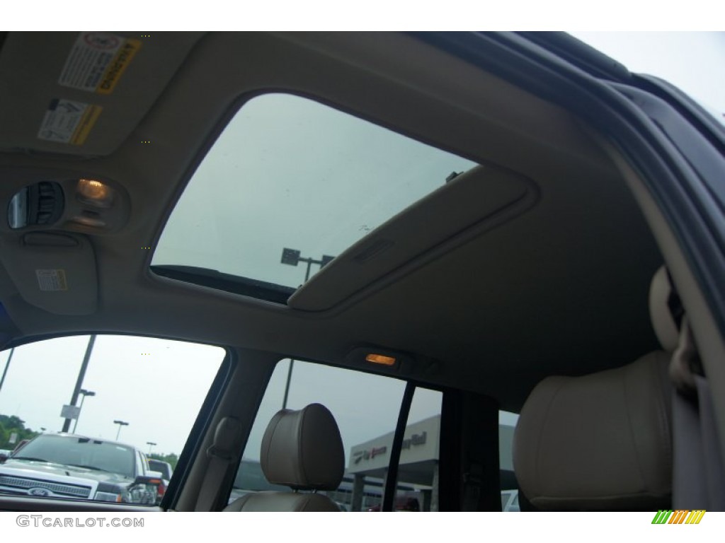 2003 Grand Cherokee Limited 4x4 - Brilliant Black / Sandstone photo #29