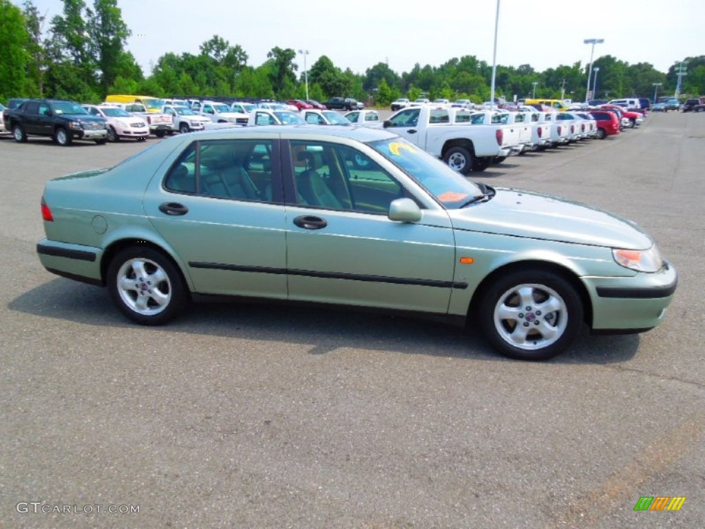 Sun Green Metallic 2000 Saab 9-5 SE V6t Sedan Exterior Photo #67473895