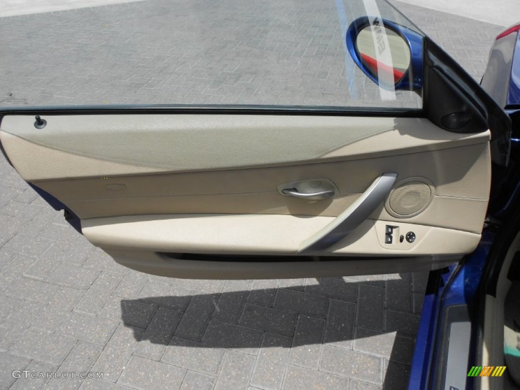 2007 BMW Z4 3.0i Roadster Door Panel Photos