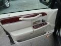 Charcoal Beige Metallic - Town Car Sedan Photo No. 11