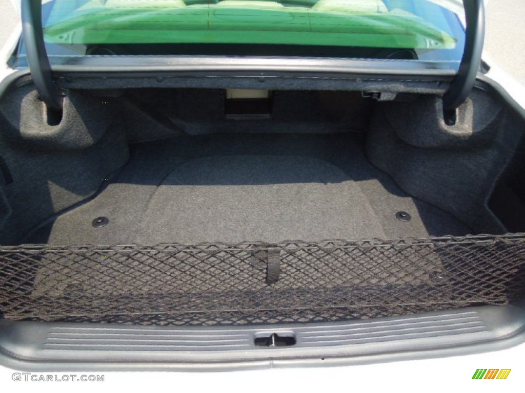 2001 Cadillac DeVille DHS Sedan Trunk Photo #67474540