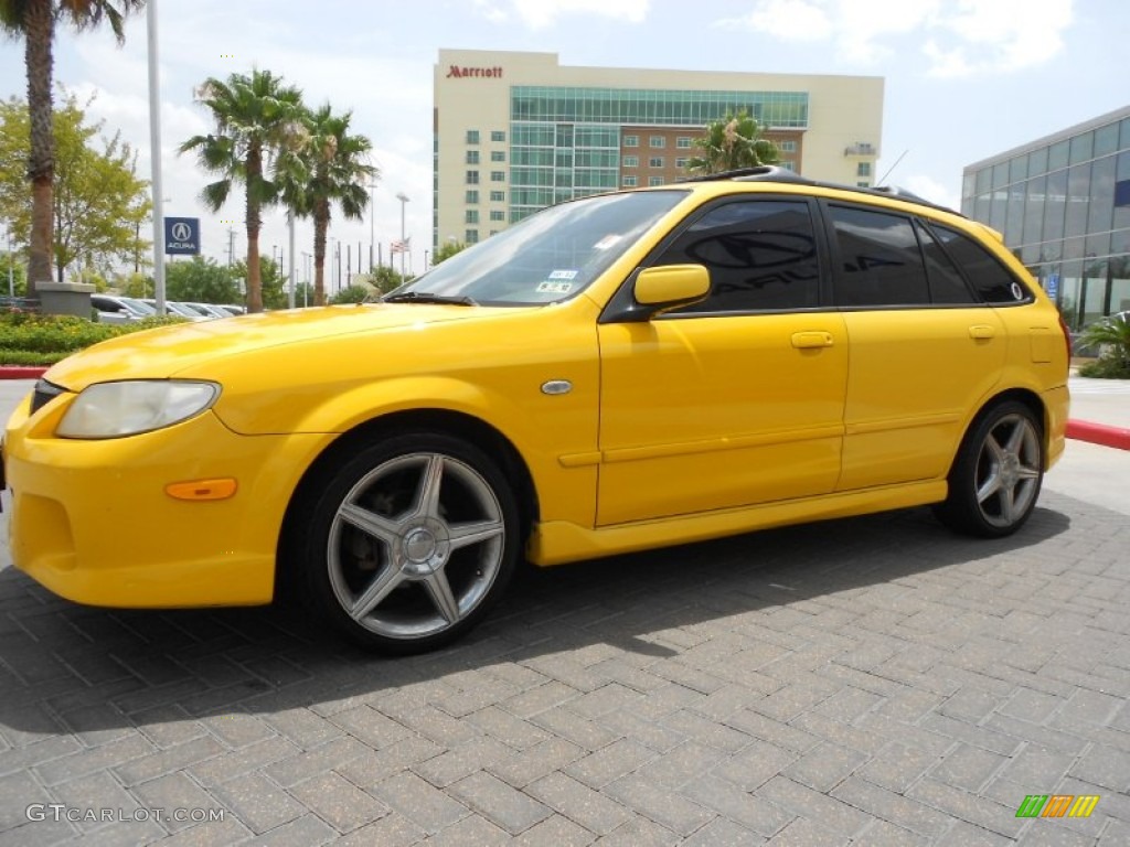 2003 Protege 5 Wagon - Vivid Yellow / Off Black photo #3