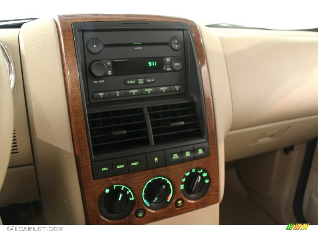 2006 Ford Explorer Eddie Bauer 4x4 Controls Photo #67478620