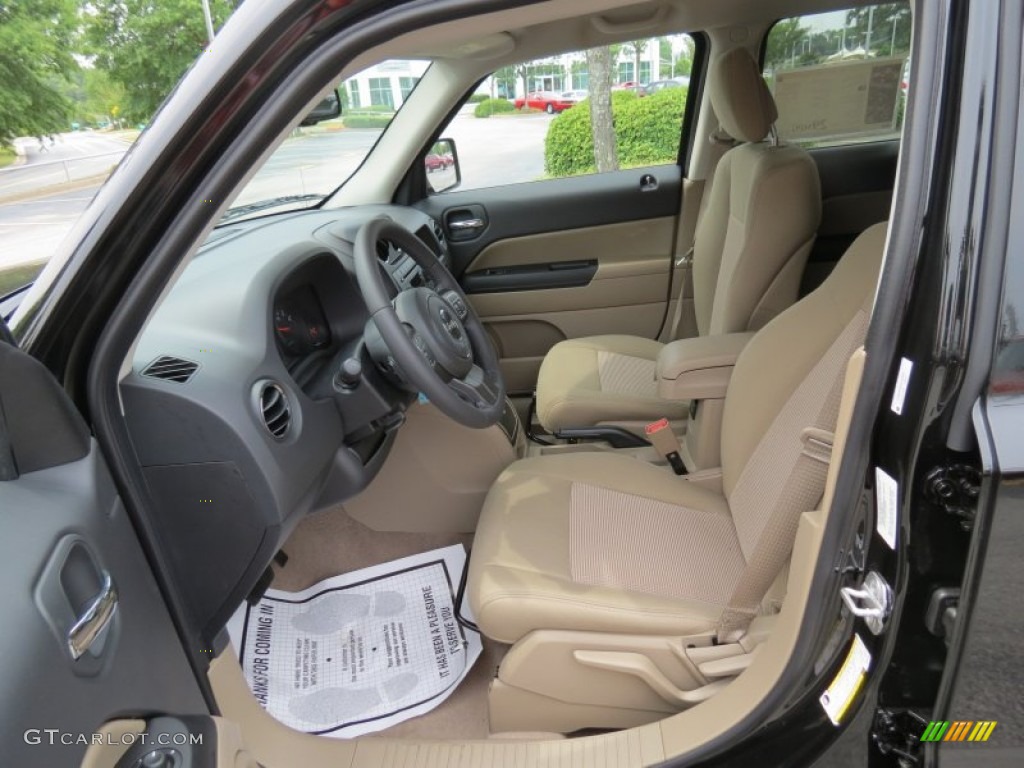 2012 Jeep Patriot Altitude Front Seat Photo #67479067