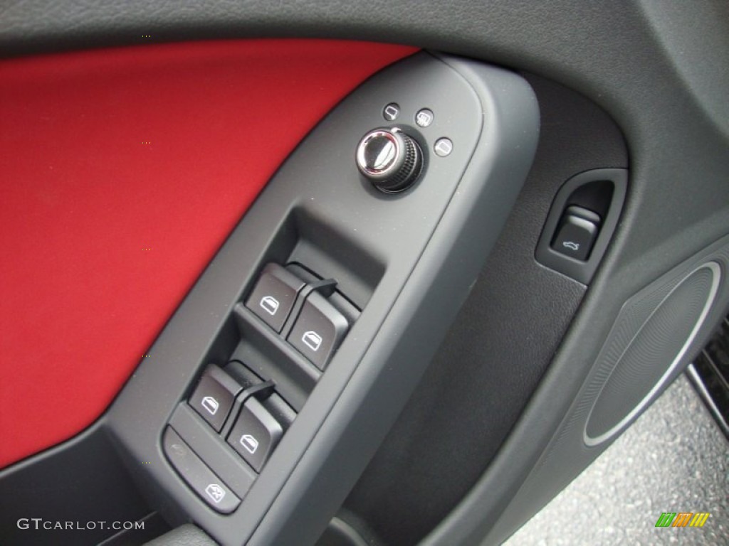 2010 Audi S4 3.0 quattro Sedan Controls Photo #67481536