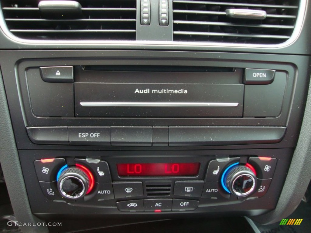 2010 Audi S4 3.0 quattro Sedan Controls Photo #67481683