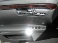 Black - S 550 Sedan Photo No. 6