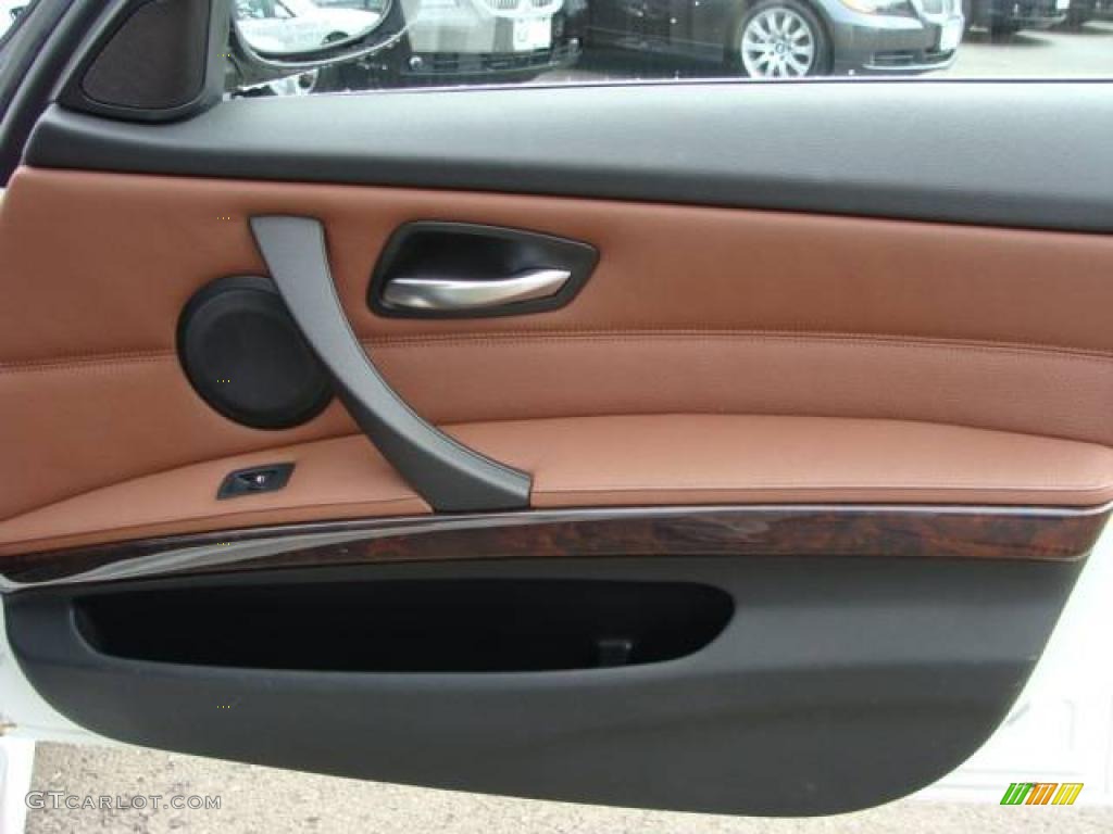 2006 3 Series 330i Sedan - Alpine White / Terra/Black Dakota Leather photo #21