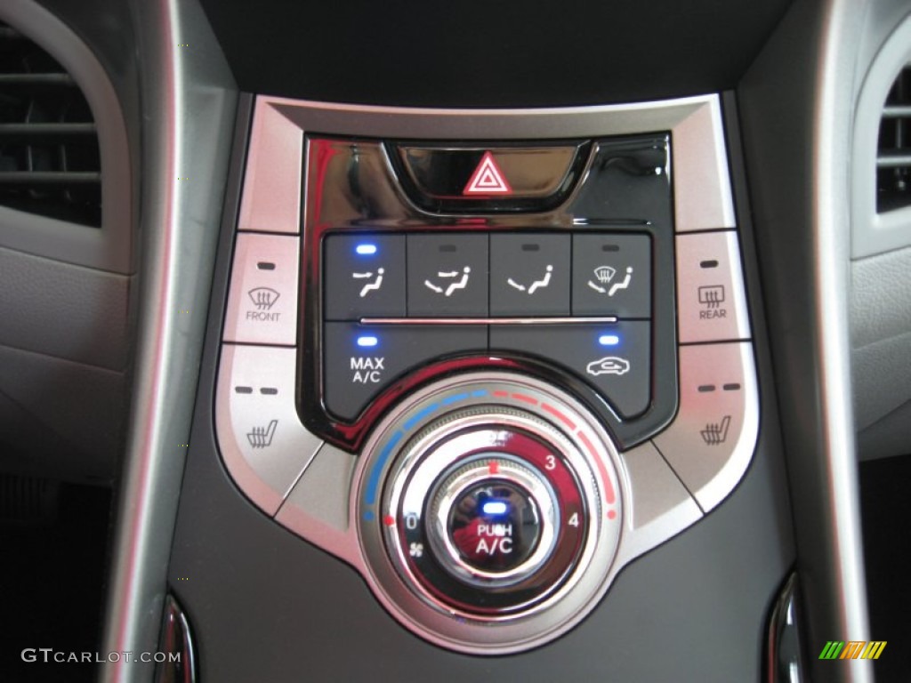2013 Hyundai Elantra Coupe GS Controls Photo #67486111